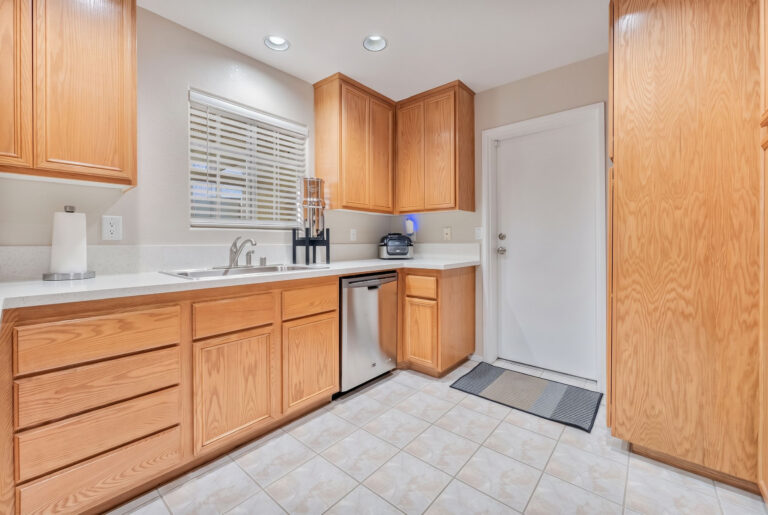 5424 Comchec Way #105 photo 12
