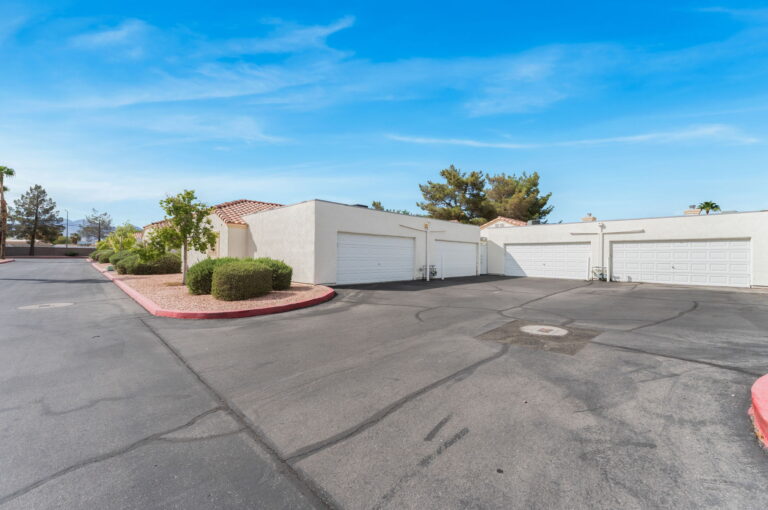5424 Comchec Way #105 photo 28