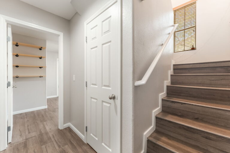 8929 James Carl Court photo 25