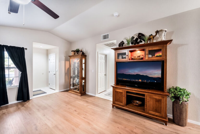 5424 Comchec Way #105 photo 7
