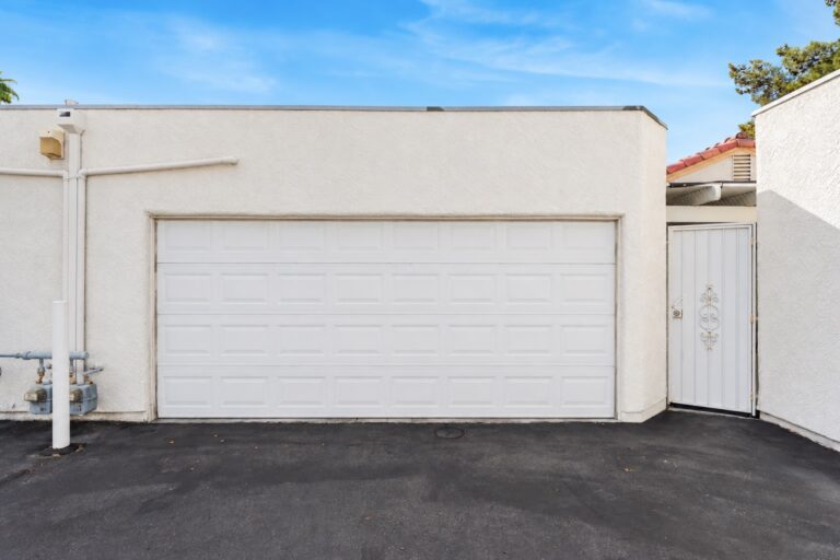 5424 Comchec Way #105 photo 27